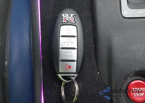 2014 Nissan Gt-R Track Edition z USA, uszkodzony, nr VIN JN1AR5EG8EM110052